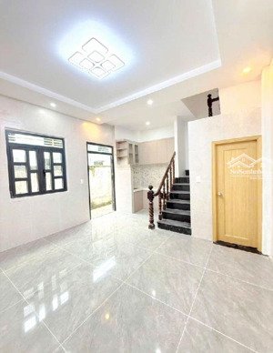 nhà mới spa đẹp - gần chợ hiệp thành, nguyễn ảnh thủ - chỉ 3,15 tỷ