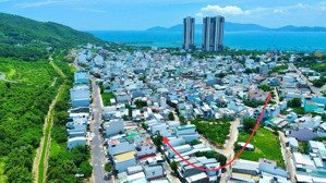 cần bán nhà gần bên du thuyền giá tốt