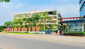 Bán Lô đất 2 mặt tiền 8x18m. Diện tích 140,4m2 ngay Đại học FPT Đà Nẵng, 140,4 m2, view Công viên. Giá 9,2 tỷ.