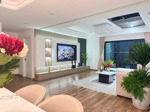 bán căn hộ 3 ngủ 122m2 toà tsq mỗ lao - làng việt kiều châu âu. nhà đẹp 