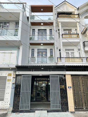 bán nhà mt đường thạnh xuân 43, quận 12. dt:4x17 1 trệt 2 lầu + sân thượng full nội thất giá 6tỷ390