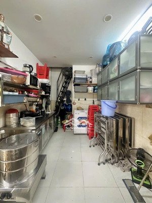 bán nhà riêng tại phạm văn đồng, 3,5 tỷ, 11 m2, hàng hiếm giá siêu hời