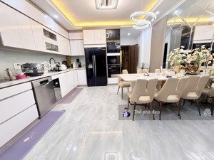 (giảng viên hạ 2 tỷ) 16.3 tỷ, thái hà, 48m2, oto vào nhà kd vp/cty, mt 4.2m, 5t thang máy, gần phố