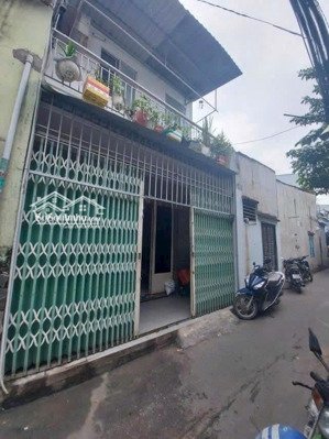 bán nhà hẻm 1283 huỳnh tấn phát phường phú thuận quận 7 dt- 4x9,5 m. 4 tỷ thương lượng