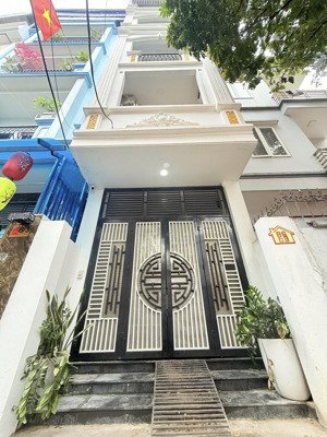 bán nhà ccmn 5 tầng ôtô đỗ ngay kđt vạn phúc, hà đông - dt:55m2 dòng tiền ~50tr/tháng, pccc đầy đủ