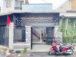 nhà trệt lửng mt cao bá quát p. dĩ an. gần cụm trường cấp 1-2-3 dĩ an. dt: 57m2(4x 14.3m) giá: 3.65