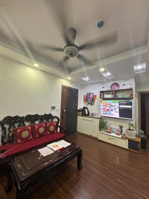 bán căn hộ 70m2 full nội thất tầng 10, khu 3 tòa cũ b1.4 chung cư thanh hà