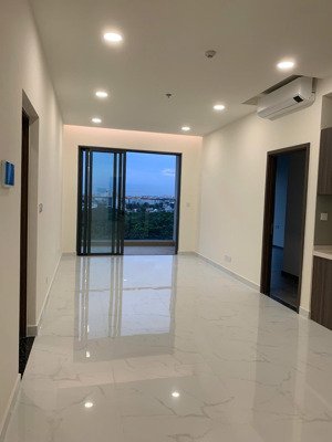 ac đang tìm thuê ở celadon city hãy lh em ngay: 2pn/85-96m2; 3pn/118-121m2 luôn có giá tốt nhất.