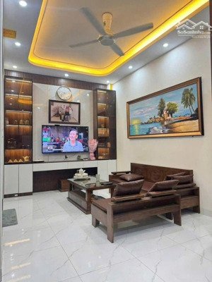 siêu phẩm 7tỷ hơn* bán nhà mỹ đình* tô sát nhà - siêu đẹp - dân xây - 2 thoáng trước sau - nở hậu