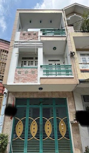 duy nhất 1 căn nhà tại nguyễn biểu - q5 - trùng tu lại xíu thích hợp để ở hoặc đầu tư