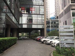 hiếm 6,x tỷ tòa dolphin plaza nhà mình. bán căn 72m2. mình xin phép không đăng ảnh nhà ạ.