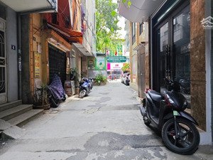 hiếm ! bán nhà phố phương mai - vip đống đa -mặt ngõ ôtô - 2 thoáng -ô chờ thang máy -kinh doanh !