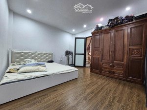 hiếm: định công thượng, 30m x5 tầng x mt 5,5m, ngõ to xe chở hàng zuzuki đỗ cửa,kinh doanh,nhà mới