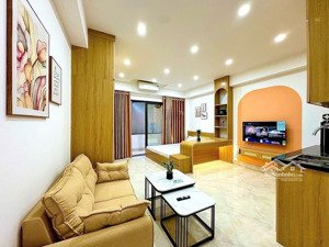 bán toà nhà 7 tầng chung cư mini, 30 căn hộ, dt 150m2, pccc, gara oto,khai thác 3tỷ/năm. giá:41.9ty