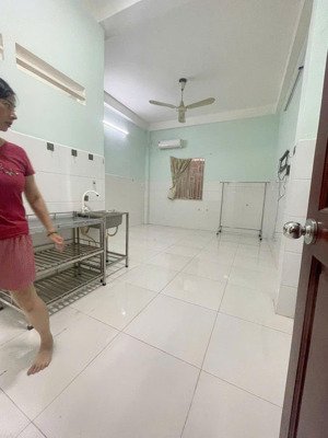 bán nhà đường số 14, q6 (4x20m) 5 tầng đẹp. giá 13 tỷ