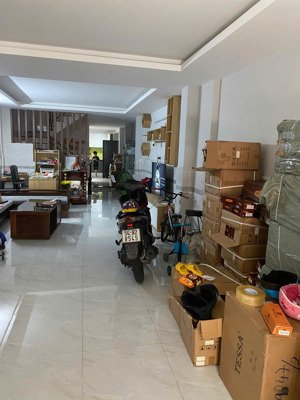 bán gấp nhà 4 lầu hẽm ô tô. huỳnh văn bánh, p17, phú nhuận 15 tỷ. tl