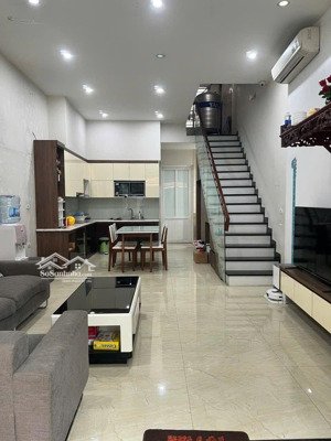 nam dư- lĩnh nam- mặt ngõ to như phố