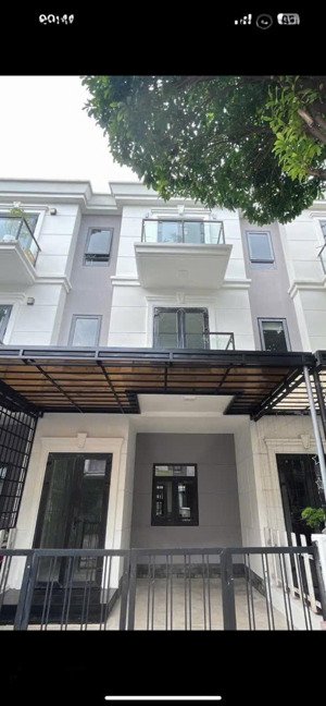 cần bán nhà phố kdc sim city đường 4 lò lu