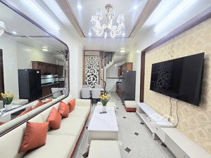 bán nhà 5 tầng mới xây phố bạch mai full nội thất 38m2 chỉ 8 tỷ