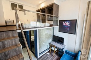 cho thuê phòng có gác 35m2 cửa sổ thoáng mát gần ngã tư hàng xanh giáp q1 phú nhuận