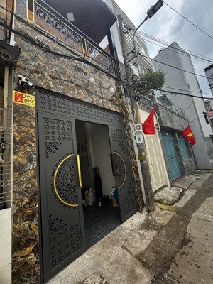 bán nhà hxh bùi đình túy bình thạnh. dt 50m2 3 tầng 7.2 tỷ tl