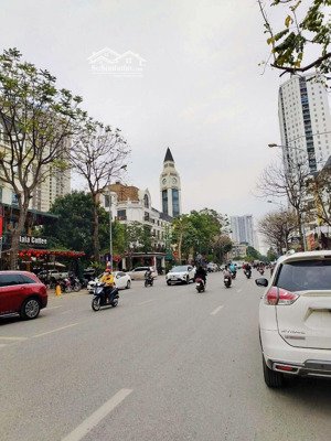 bán nhà văn phú phân lô ô tô tránh