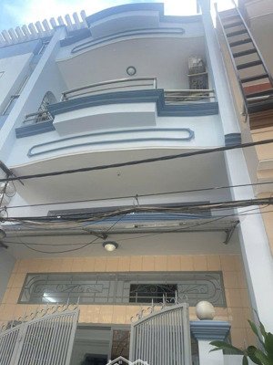 bán nhà hxh vườn lài, p. pth, q. tân phú, 4x10m, 1 lửng ,1 lầu, giá 5,6 tỷ tl