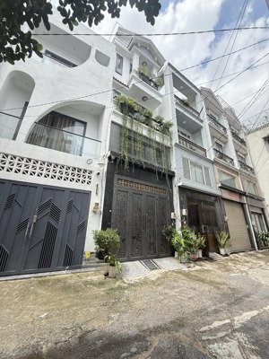 nhà 4 tầng 4x13m, khu vip phạm văn bạch tân bình,hxh 5m ngay nhà ga t3, gara oto trong nhà