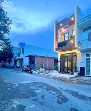 Nhà Trệt Lầu đường số 5 Khu Tiểu dự án Nhi Đồng - Gần Bệnh Viện Nhi & ĐH FPT & ĐH Nam Cần Thơ, P.Long Tuyền, TP.Cần Thơ