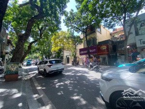 siêu hiếm! đất vàng mặt phố bà triệu - hai mặt thoáng vĩnh viễn- kinh doanh đỉnh- 200m²- chỉ 135 tỷ