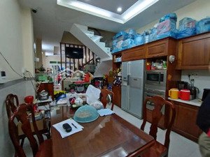 bán nhà trịnh văn cấn 64.1m² 6 tầng 47.5 tỷ mặt tiền trung tâm quận 1