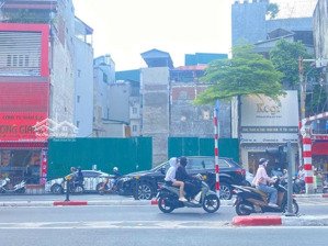 siêu phẩm mặt phố lớn tây sơn - vị trí đắc địa - kinh doanh sầm uất diện tích lớn -