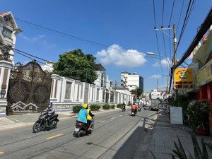 chủ gấp bán! nhà mtkd đường nhánh tây hòa, 79m2, đường nhựa 8m. chỉ 6.4 tỷ