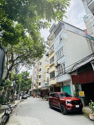 bán gấp nhà 5 tầng ngay gần hồ văn quán, phân lô ô tô tránh, kinh doanh đỉnh, 38m2, chỉ 10 tỷ 5.