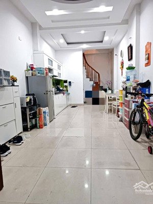 hiếm! oto đỗ cửa phố mạc thị bưởi, nhà đẹp dân xây, 2 thoáng ở ngay 38m2*4t