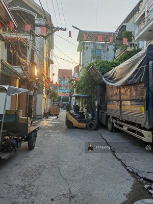 an khánh 5 tỷ ô tô đỗ cổng !chậm tay là mất căn đẹp