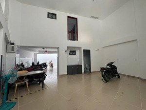 bán nhà riêng tại âu cơ, 14 tỷ, 98m2, 6 tầng, đầy đủ nội thất