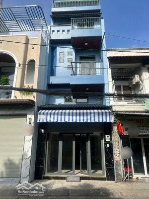 bán nhà mặt phố kinh doanh gía chỉ 8,7 tỷ, 5pn, 5wc, view đẹp ban công nhìn về lotte mart