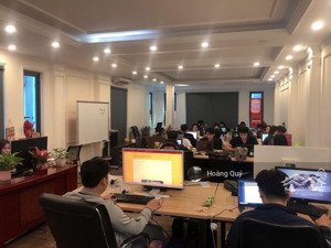 bán gấp mặt phố liễu giai - ba đình. 90m2* mặt tiền 7m. vỉa hè rộng 1 mặt phố 1 mặt ngõ chỉ 65 tỷ