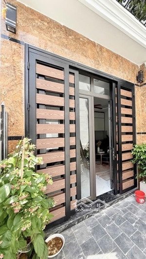 ccmn dòng tiền - nguyễn trí thanh - 7 tầng thang máy, 50m2 x 11 phòng, mặt tiền 4m. giá 15,5 tỷ.