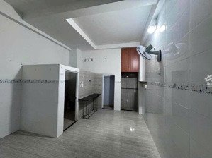dòng tiền 24 triệu 1 tháng bán chdv linh tây thủ đức 62m2 5 tầng giá 7 tỷ 8 hẻm 6m
