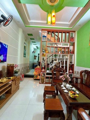 bán nhà riêng tại phường long bình, q9, hcm, 4,5 tỷ, 65 m2 giá siêu hời hot!