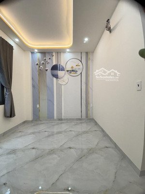 mặt tiền tỉnh lộ 10 giáp aeon mall bt nhà mới có thang máy kinh doanh đỉnh cao4m x 29m