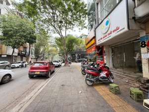 bán nhà 5 tầng mặt phố trần quý kiên - q. cầu giấy vị trí kim cương , mặt phố lớn vỉa hè 5m , ô tô