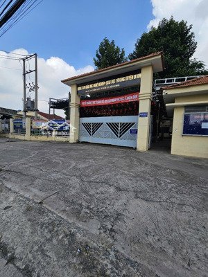 nhà cấp 4 ngay đường lý thường kiệt gần chợ dĩ an 1 giá 2 tỷ 890 dt 65,7m2