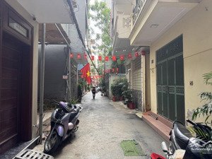 - tt f361 an dương 30m, 4 tầng, mặt tiền 3.1m, 7 tỷ tây hồ