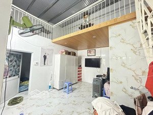 gần cầu sông hàn 2 căn nhà riêng biệt, hiện đại thoáng đẹp diện tích 112m2, ngang 16m giá 4tỷ5