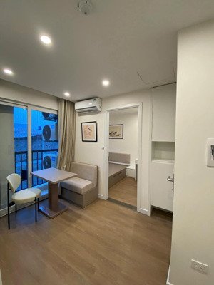 bán nhà dòng tiền đê la thành 74m2 - 8 tầng thang máy - dòng tiền 100 triệu/tháng - chỉ 22 tỷ