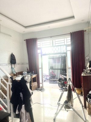 nhà 2 tầng trục đường đình phong phú, thủ đức giá 3.5 tỷ sổ hồng riêng