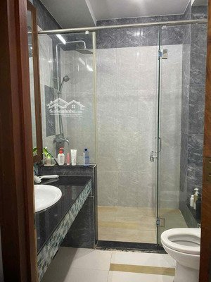 bán tòa nhà 1 hầm 6 tầng đường lạc long quân - p. 10 - tân bình - 8x21m - hdt 120tr/th - giá 56 tỷ